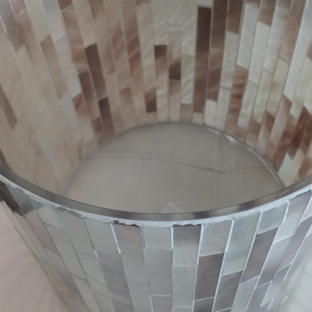 Bathroom set Glass Tile soap dispenser and trash can - Picture 2 of 4